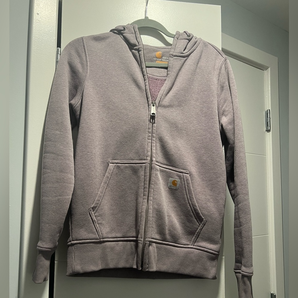 Women’s purple carhartt sweatshirt
